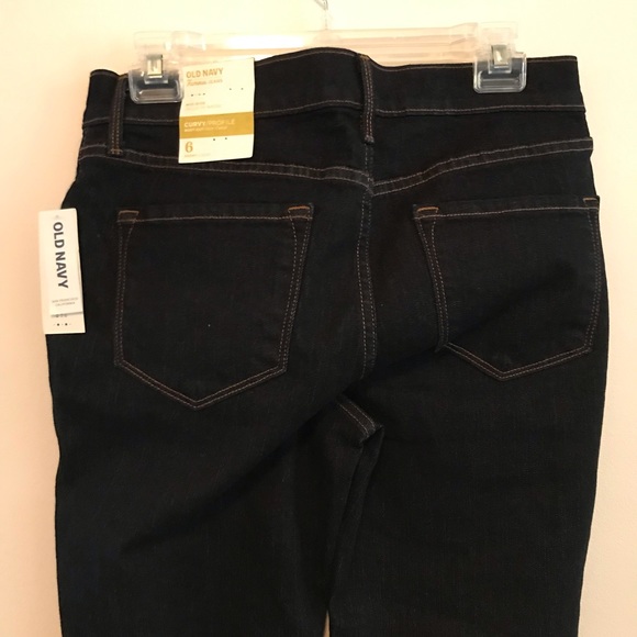 Old Navy Bell bottom jeans size 6 - Picture 5 of 7